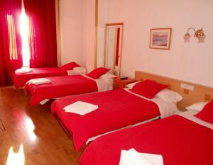 Hostal Orly