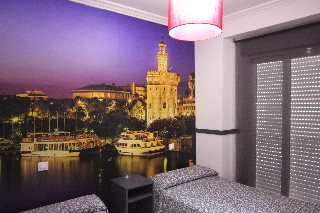 Hostal Pacos
