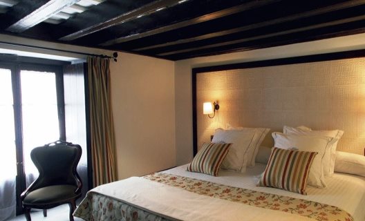 Hostal Palacio San Bartolome