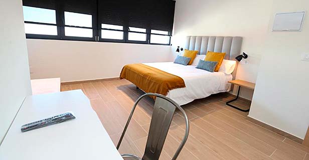 Hostal Palmones