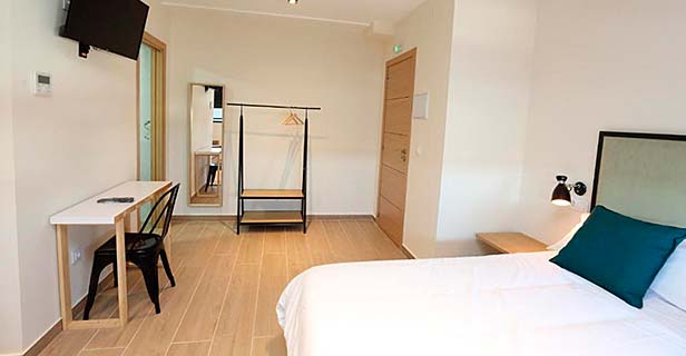 Hostal Palmones