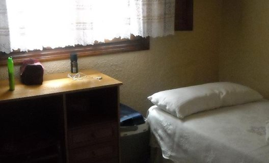 Hostal Paratene