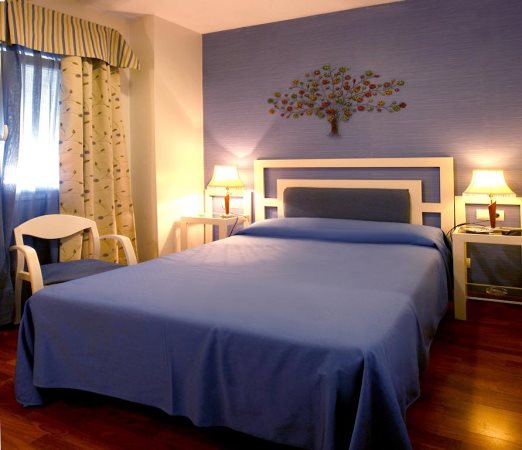 Hostal Paris