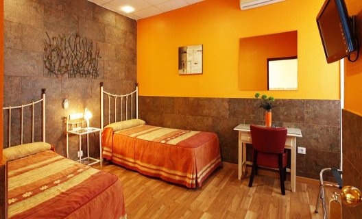 Hostal Paris