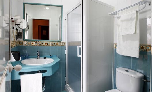 Hostal Paris