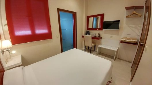 Hostal Paris