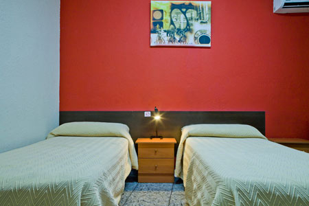Hostal Paris