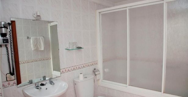 Hostal Paris