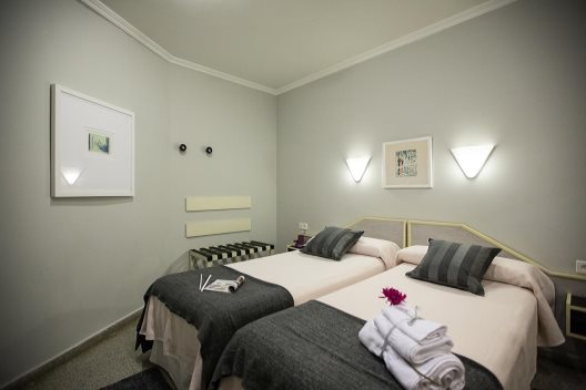Hostal Paris