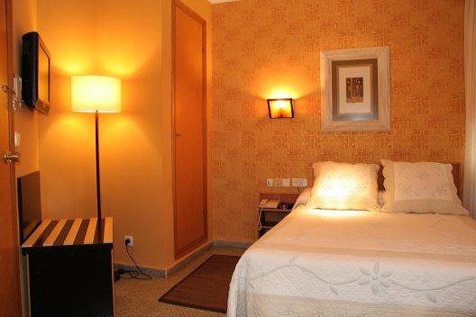 Hostal Paris