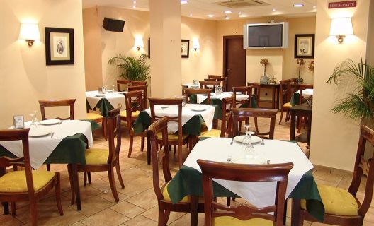 Hostal Plaza