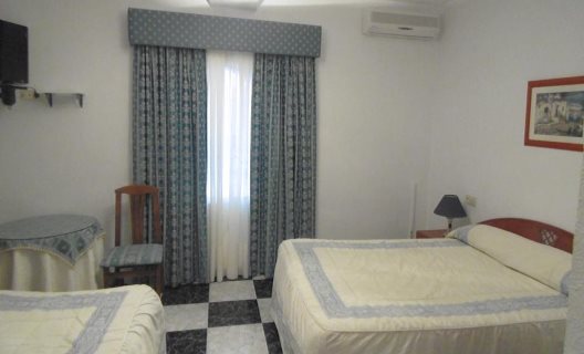 Hostal Plaza Damasco