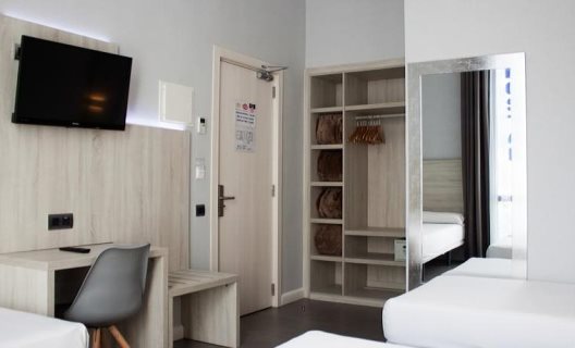 Hostal Plaza Goya