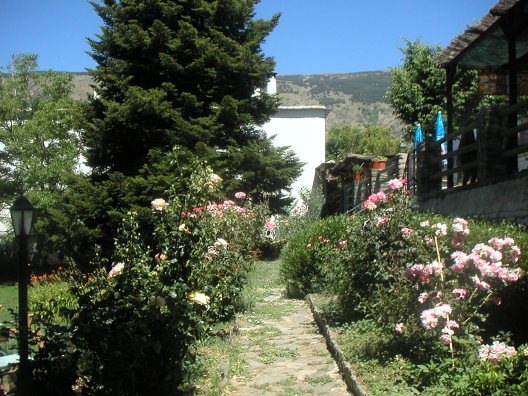 Hostal Poqueira