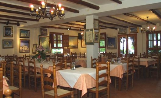 Hostal Poqueira
