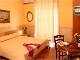 Hostal Prince Of Via Veneto