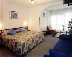 Hostal Puente Romano