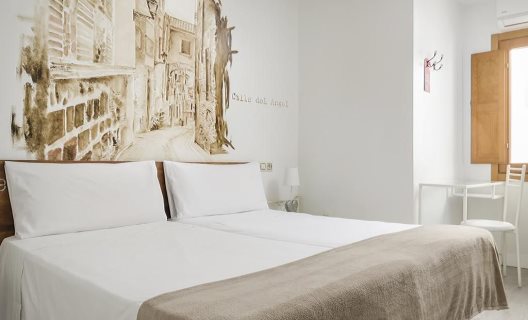 Hostal Puerta Bisagra