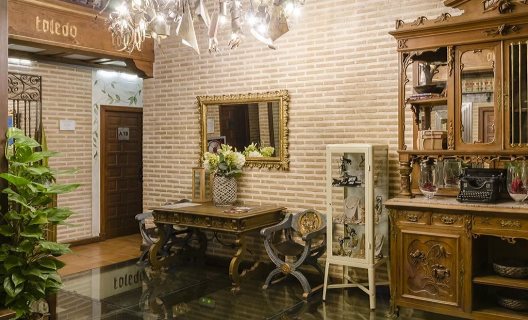 Hostal Puerta Bisagra