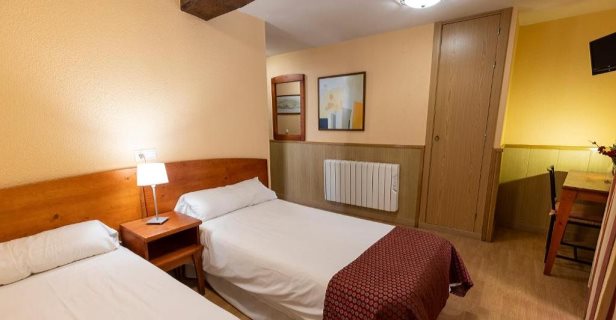 Hostal Puerta Del Alcazar