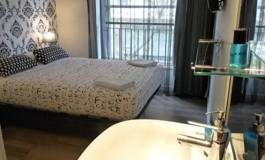 Hostal Q