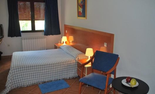 Hostal Q Albares