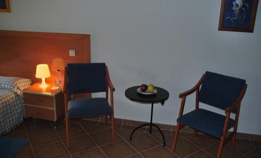 Hostal Q Albares