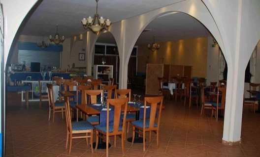 Hostal Q Albares