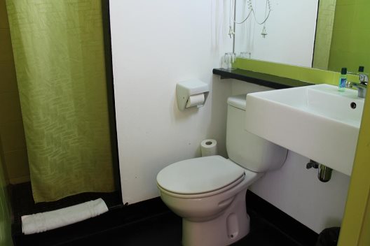 Hostal Raval Rooms