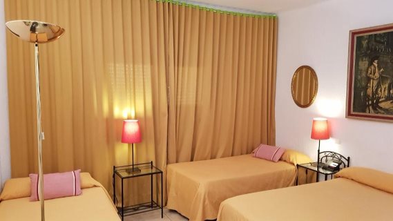 Hostal Residencia Catalina