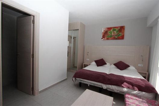 Hostal Residencia Diamante