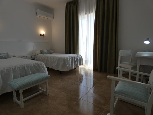 Hostal Residencia Port Fornells