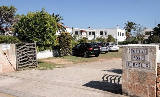 Hostal Residencia Port Fornells