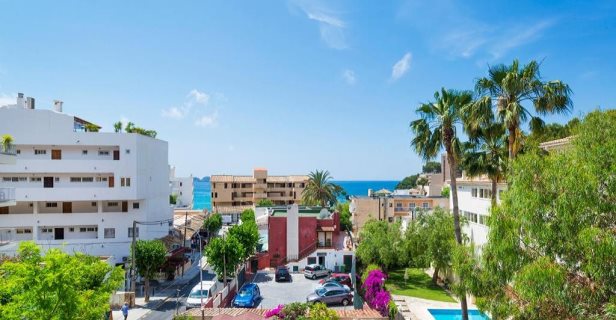 Hostal Residencia Sutimar