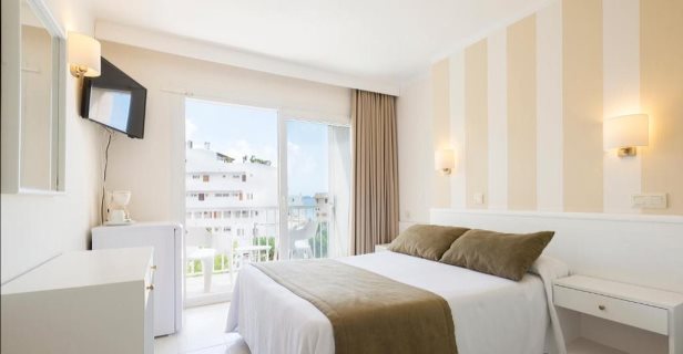 Hostal Residencia Sutimar