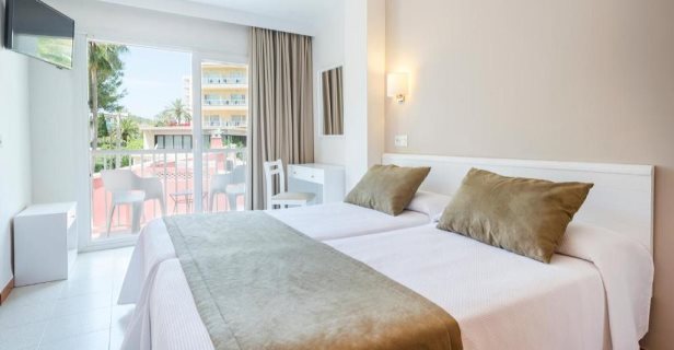 Hostal Residencia Sutimar