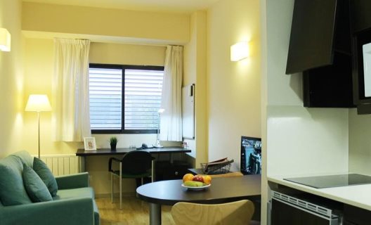 Hostal Residencia Universitaria Erasmo