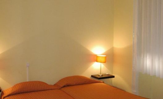 Hostal Residencial Castromira