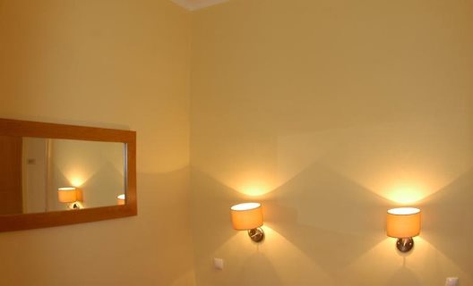 Hostal Residencial Castromira