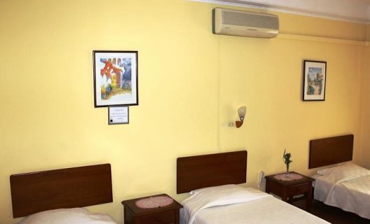 Hostal Residencial Lord