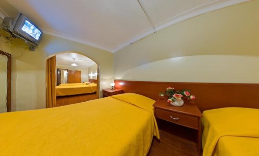 Hostal Residencial Modelo