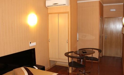 Hostal Residencial Monte Carlo