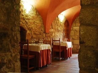 Hostal Restaurante León