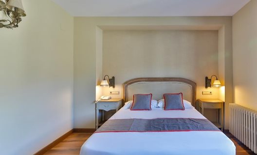 Hostal Rio Ara