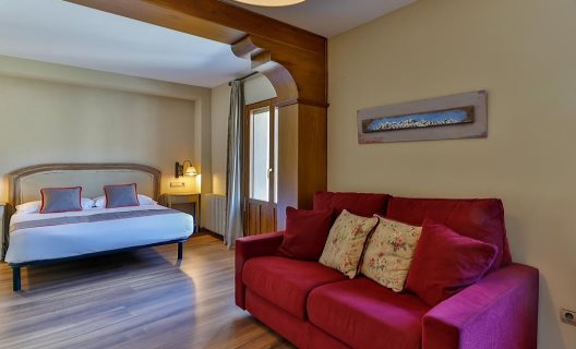 Hostal Rio Ara