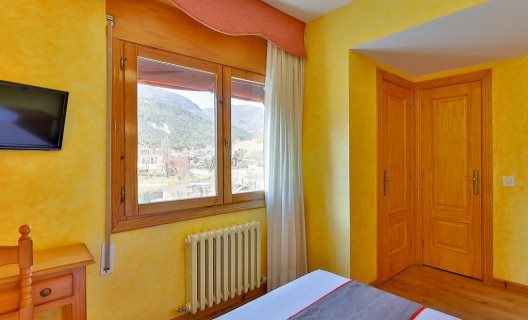 Hostal Rio Ara