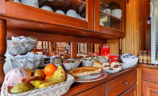 Hostal Rio Ara