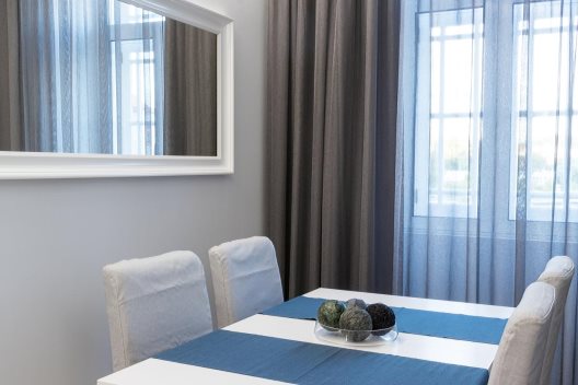 Hostal Riversuites