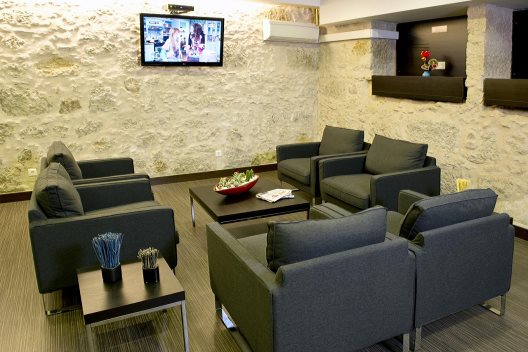 Hostal Riversuites
