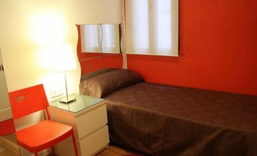 Hostal Room Pride